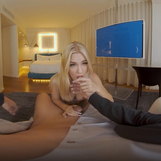 Jazlyn Ray is a superb blonde for you VR Porn Video