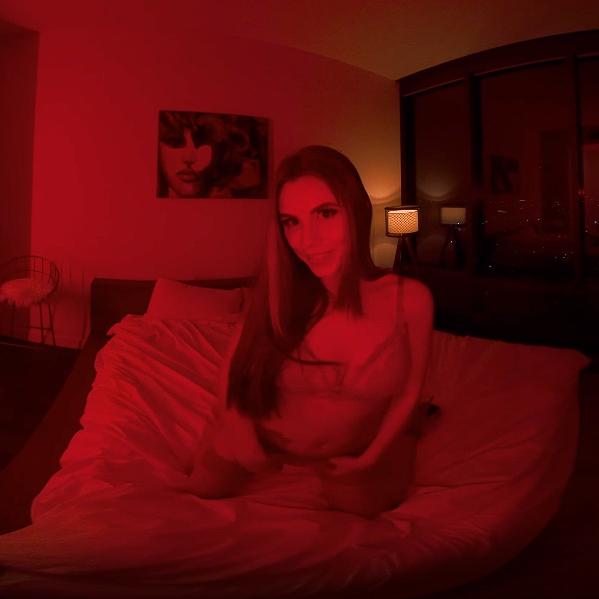 The famous red light district slut VR Porn Video